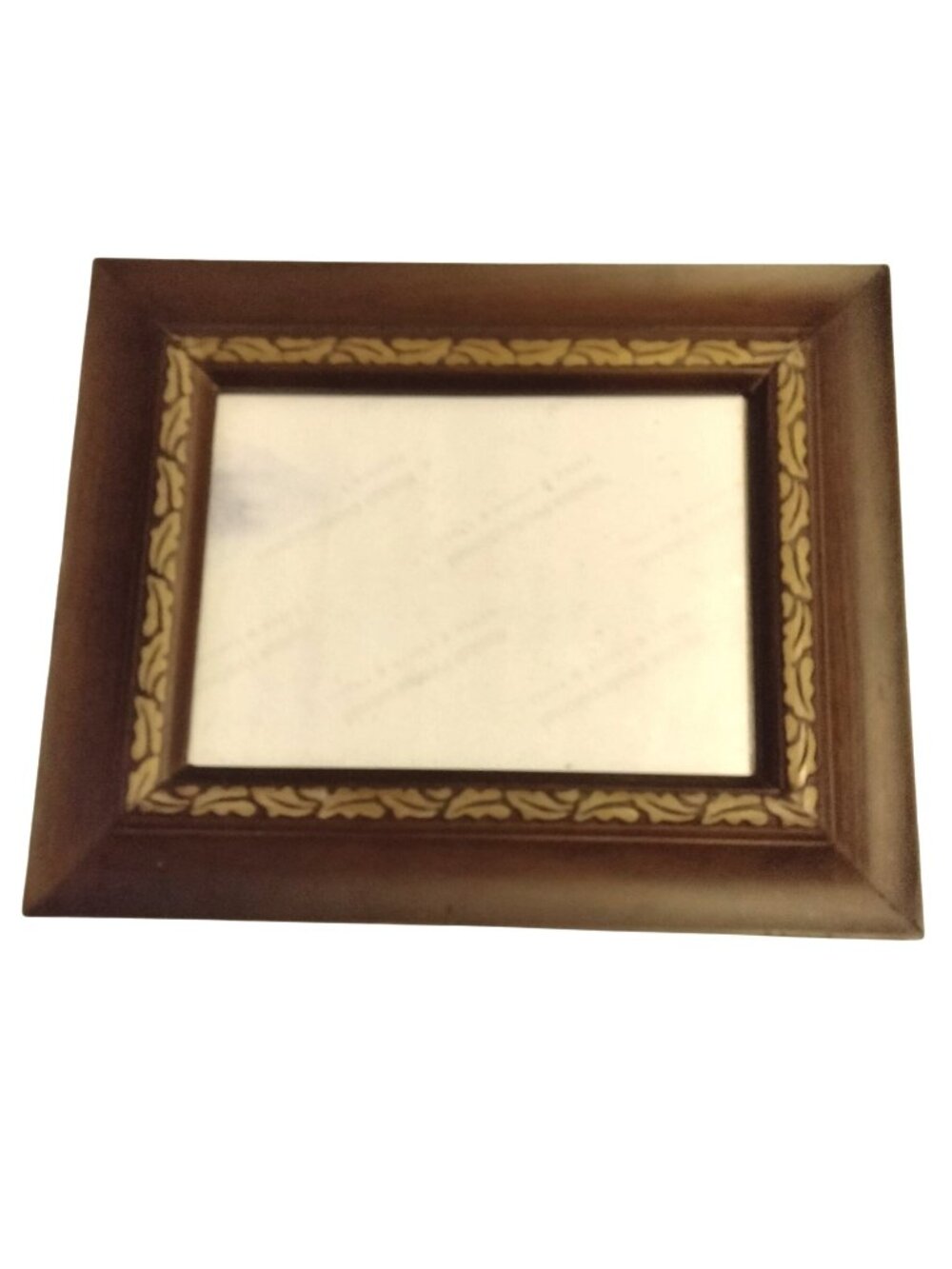 Wooden Picture Frame  Intricate Leaf Pattern Trim Design 5x7 Inches Cottagecore